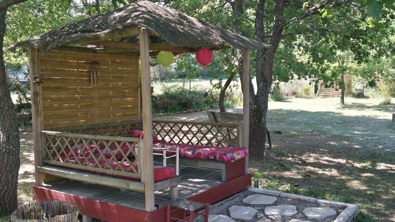 Hotel Les Galines Rians  Zewnętrze zdjęcie