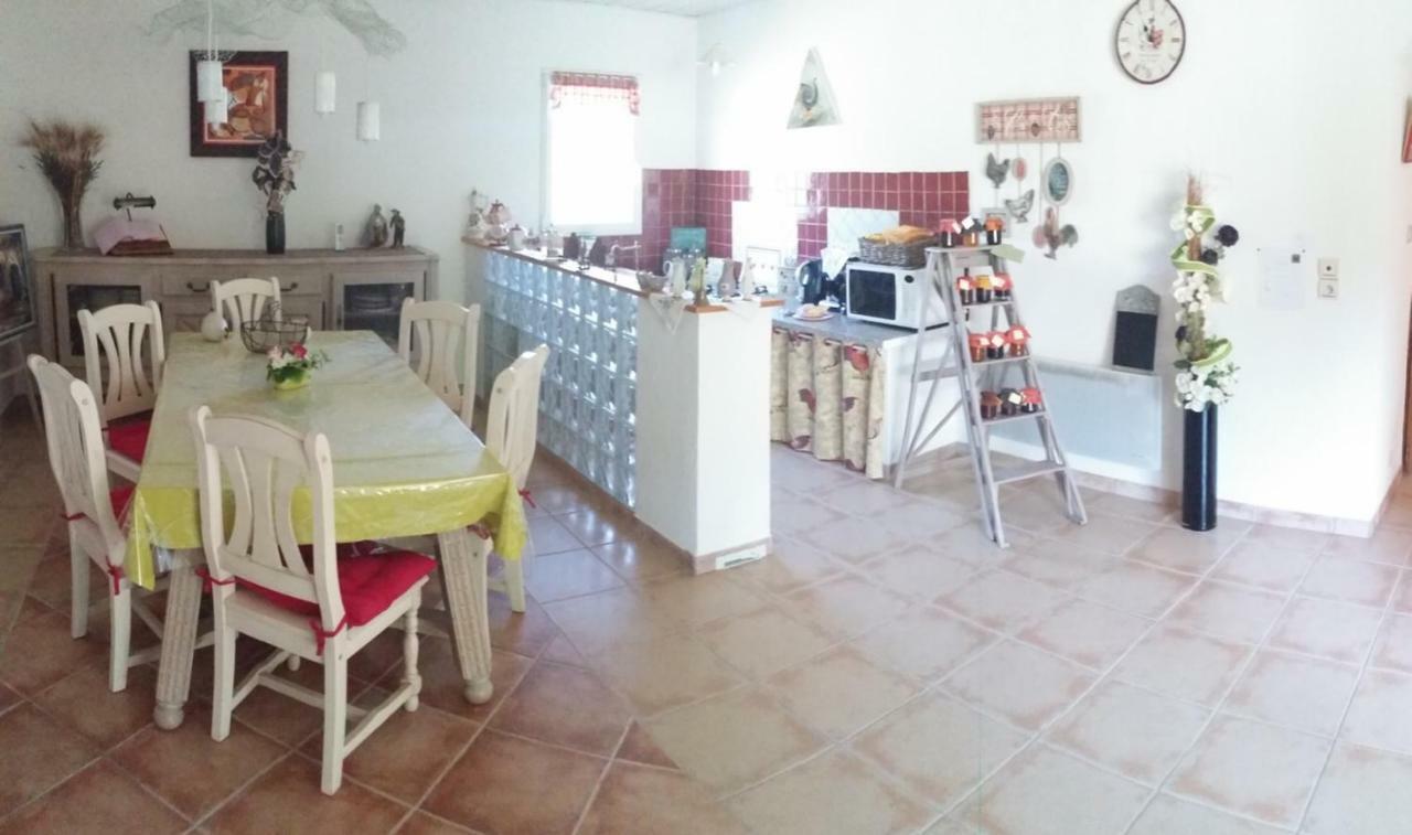 Hotel Les Galines Rians  Zewnętrze zdjęcie